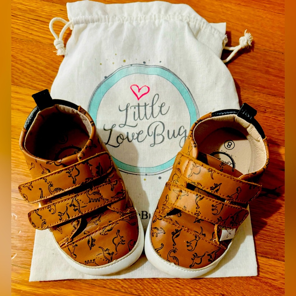 Little Love Bug  Minimalist Footwear - Dino Print Size 8